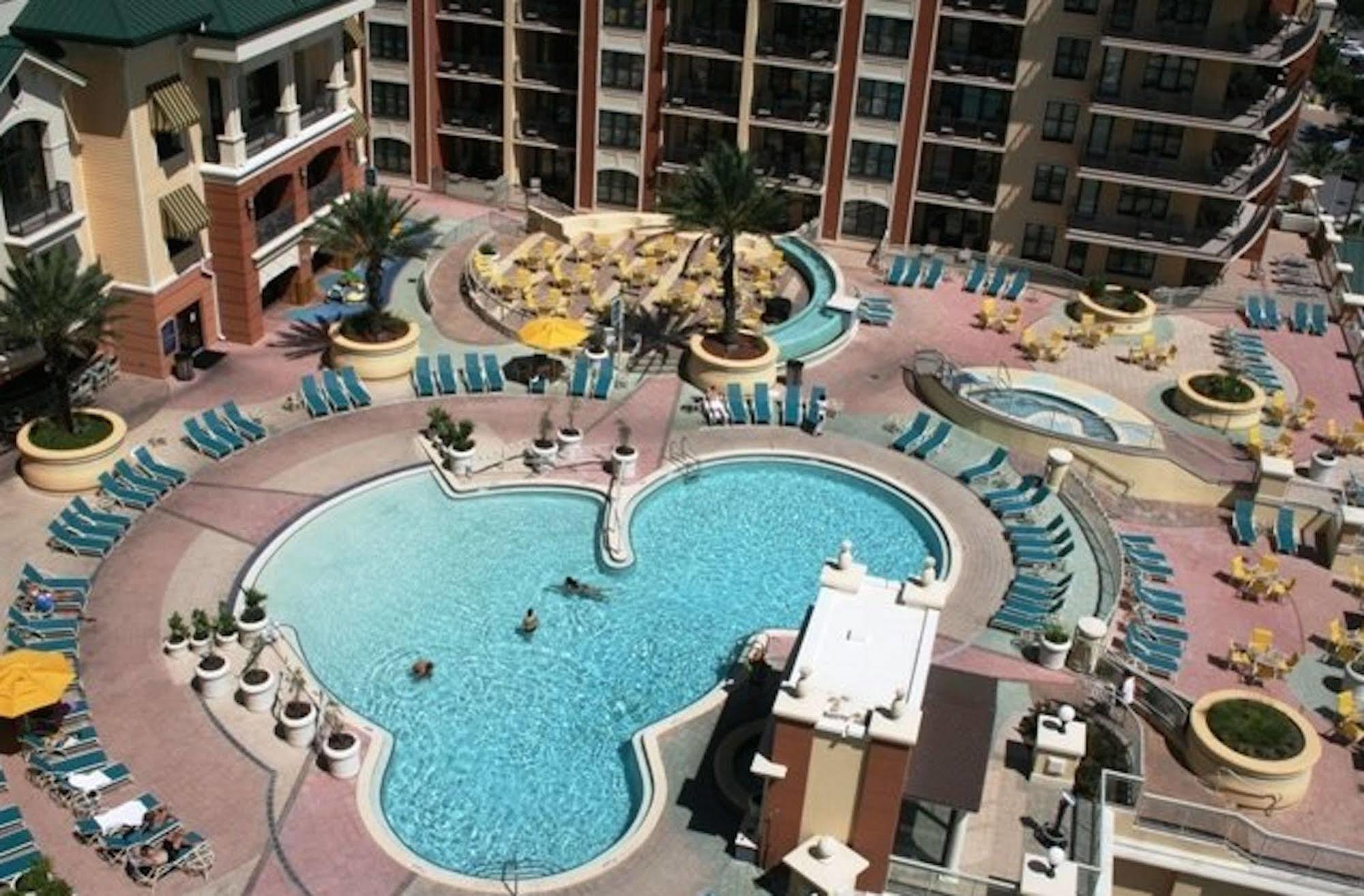 Emerald Grande Condominiums At Harborwalk Village Destin Exterior photo