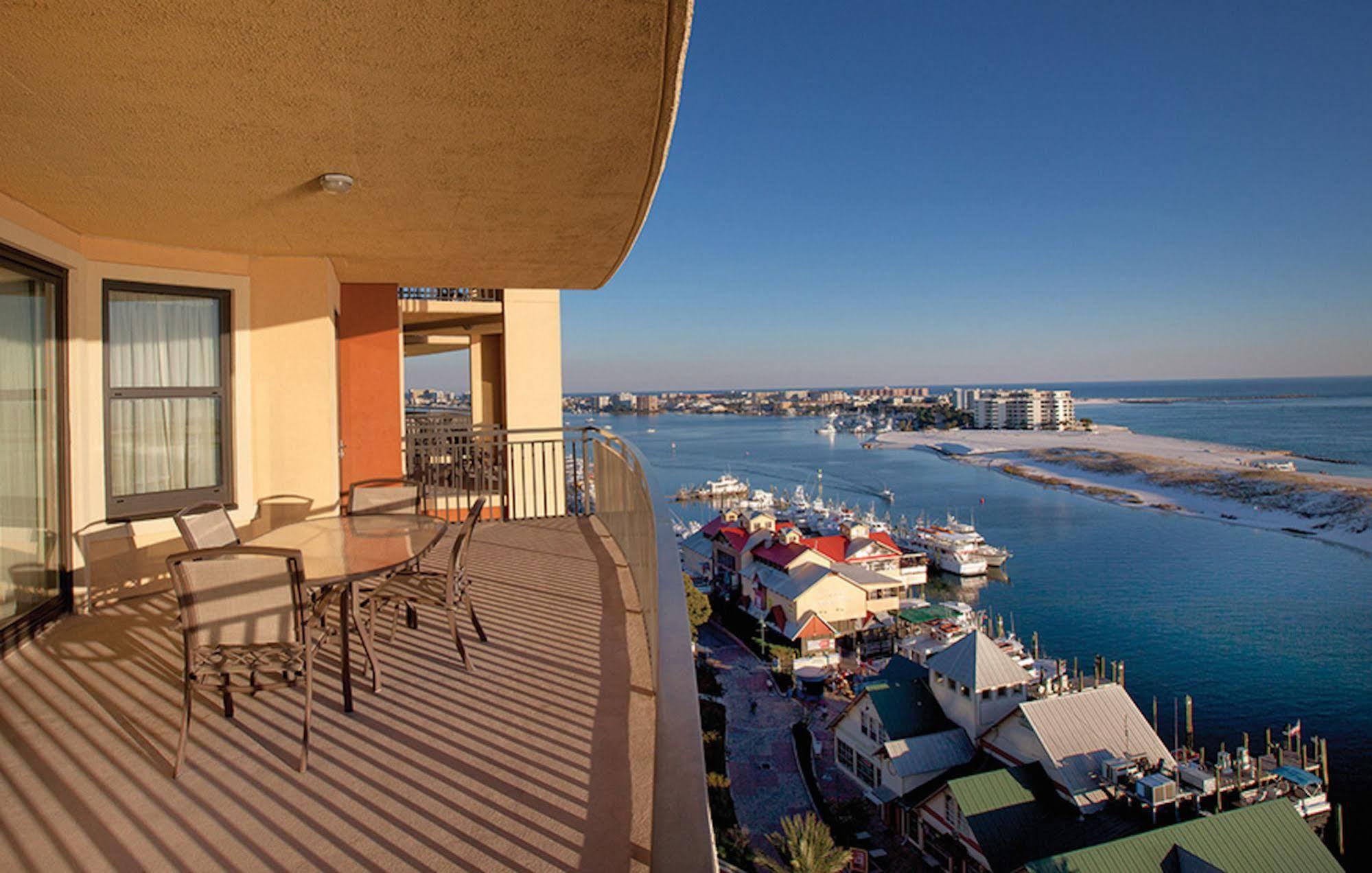 Emerald Grande Condominiums At Harborwalk Village Destin Exterior photo